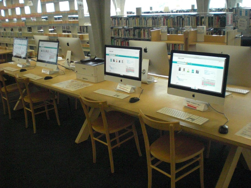 ガイダンス 図書館ツアー 八王子編 多摩美術大学図書館 Tama Art University Library